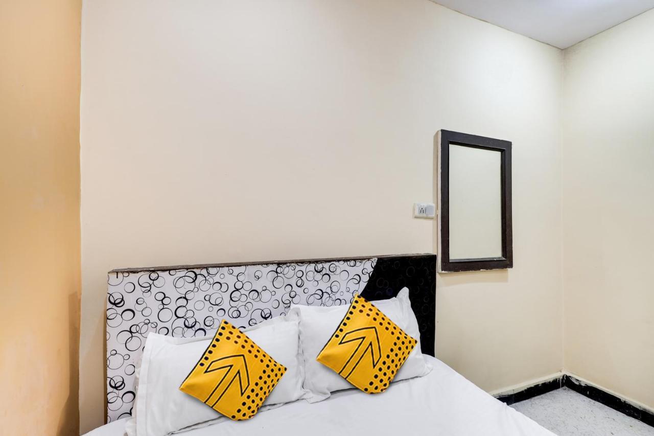 Spot On Hotel Sai Ashirwad Residency Hyderabad Exterior photo