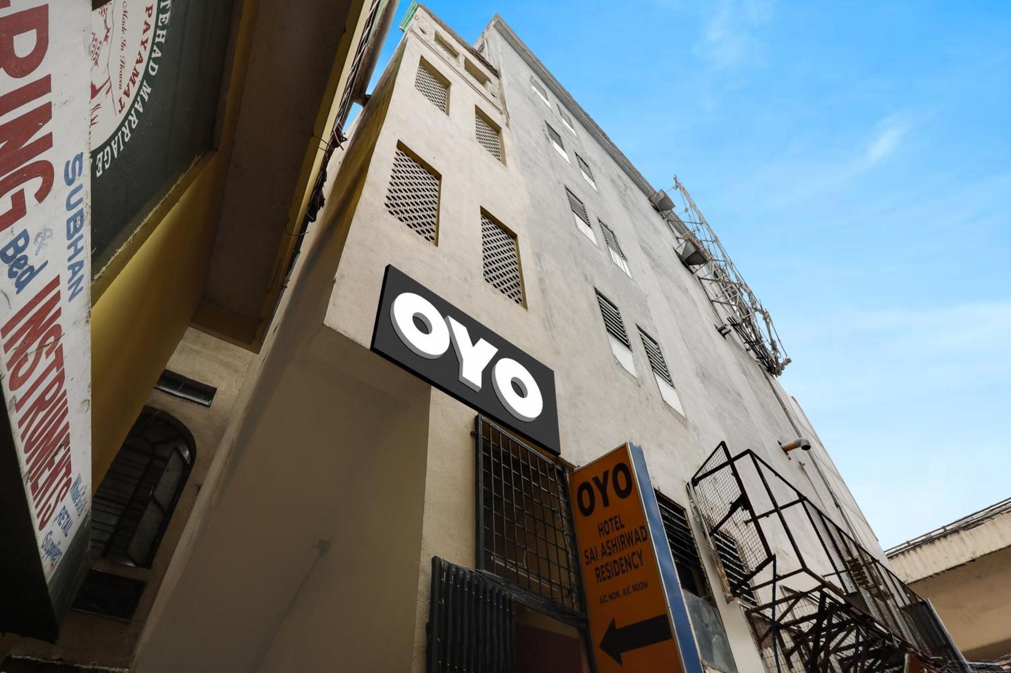 Spot On Hotel Sai Ashirwad Residency Hyderabad Exterior photo